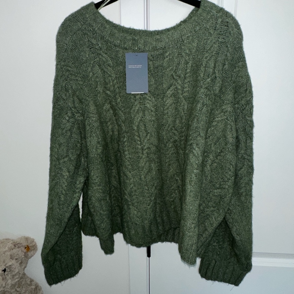 🌿 Universal Thread Olive Cable Knit Sweater | NWT | Size XXL - Picture 2 of 4
